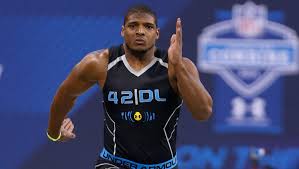 Latest on de michael sam including news, stats, videos, highlights and more on nfl.com. Nfl Draft Does Bare Minimum Gets A C
