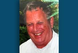 Pat Langdon, a Father Ryan icon, dies at age 80