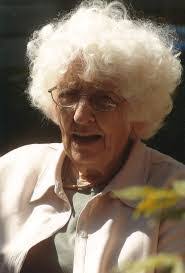 Vera Knight's Instagram, Twitter & Facebook