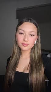 Amber Poulin's Instagram, Twitter & Facebook