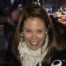 Jennifer Leandres's Instagram, Twitter & Facebook