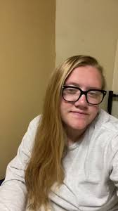 First tiktok ever. Deployment is making me reach max levels of needing  entertainment. Always down for a new friend 💕#fyp #loveislove #bi #airforce