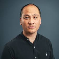 Godt nytår 2026 ✨ Jeg sluttede arbejdsåret 2025 af i godt selskab sammen  med Sara Broberg Jönsson og Annika, Lamin, Gilli og Anton Westerlin som er  blandt de mest streamede artister på