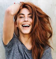 Julianne Hough Dyes Her Hair Red I Never Felt More Like Me Hair Styles Dyed Red Hair Hair Color Auburn
