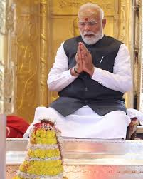 काशी में बाबा का आशीर्वाद 🔱 PM Narendra Modi ने Kashi Vishwanath Temple में दर्शन कर लिया भोलेनाथ का आशीर्वाद हर हर महादेव 🚩 आस्था, संस्कृति और सनातन की पावन ...