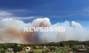 Πέμπτη, 21 μαΐου 2020, 13:32 υπό έλεγχο τέθηκε η πυρκαγιά που ξέσπασε στην περιοχή ντουράκο στο αλεποχώρι μεγαρέων. Fwtia Twra Ekkenwnetai To Alepoxwri H Pyrkagia Plhsiazei To Xwrio Newsbomb Eidhseis News