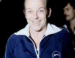 Hugh Costello's Instagram, Twitter & Facebook