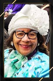 Sonja Dowell's Instagram, Twitter & Facebook