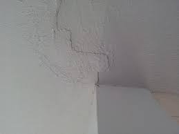 Maybe you would like to learn more about one of these? Major Ceiling Cracks Signs Of Acute Structural Probelms Home Repair Forum