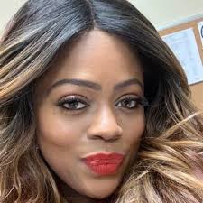 Aisha Ervin (@AishaErvin)