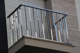 Doble tarja de acero inoxidable. Diseno De Barandas Para Balcones Novocom Top