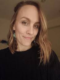 Reconnect with your inner self through healing sessions