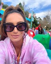 Lisa Fein's Instagram, Twitter & Facebook