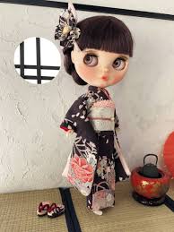 シズママ呉服店 ネオブライス リカちゃん用 日本刺繍 振袖 着物 晴れ着 お正月 成人式 画像1 bonecas