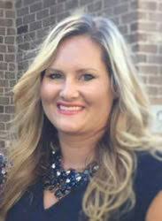 Rebecca Linscott's Instagram, Twitter & Facebook