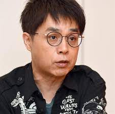 立川 らく朝 ・落語家・医師 （日本内科学会認定内科医、医学博士） ・笑いと健康学会理事 ・日本ペンクラブ会員 1954年1月26日 長野県に生まれる。 1979年 杏林大学医学部卒業。慶応義塾大学医学部内科学教室へ入局。 ç«‹å·ã‚‰ãæœã®è¨ƒå ±ã«å¸«åŒ  å¿—ã‚‰ã å¸«åŒ ã‚ˆã‚Šå…ˆã«é€ãã‚„ã¤ãŒã‚ã‚‹ã‹ Sanspo Com ã‚µãƒ³ã‚¹ãƒ