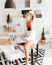 Spring photography, tips for photographers. At Home Photo Shoot Ideas On Pinterest Domashnie Fotosessii Fotosessiya Idei Dlya Foto