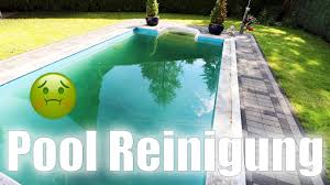 Sobald das wasser deutlich klarer wird, kannst du mit der zugabe von desinfektionsmittel anhand der dosierhinweise, beginnen. Grunes Wasser Im Pool Thej0llyflogs 519 Youtube