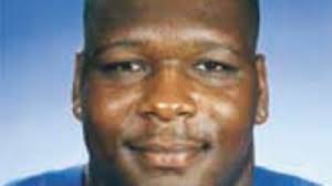 Bucs Sign T Kendell Mack