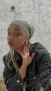 Frieda' Molten Cable Bracelet with Freshwater Pearl