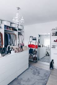 So Habe Ich Mein Ankleidezimmer Eingerichtet Und Gestaltet Life Und Style Blog Aus Osterreich Ankleide Zimmer Ankleidezimmer Ankleide