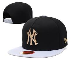 Black And Gold New York Yankees Hat Men S New York Yankees New Era 9fifty Gold Metal Ny Logo A Frame Baseball Snapback Hat Black White Sg16080722 Hip Hop Hat Baseball Snapback Snapback Hats