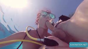 Slutty girl in scuba Minnie Manga is fucked by diving instructor