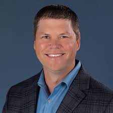 Douglas Lindemann's Instagram, Twitter & Facebook