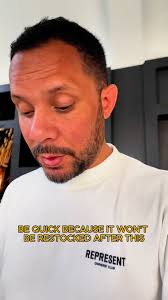 LIMITED EDITION YEAR OF SUMMER VINYL 💿 After reaching the diamond status  last year, Year of Summer now surpassed the 75 million streams