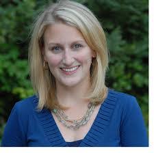 Sara Boone's Instagram, Twitter & Facebook