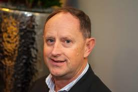 Overseas vs local cloud vendors: 10 factors to consider