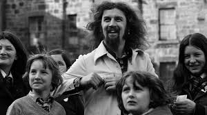 Better known as billy connolly, is a scottish welder. Billy Connolly I Never Set Out To Shock Bbc News