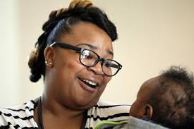 5 breastfeeding obstacles and how to overcome them (photos)