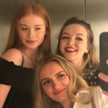 Beth Upton (upton3229)