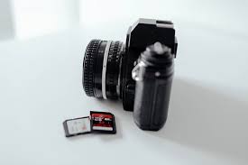 When the tab is down, the memory card is locked. 9 Recommended Accessories For Your New Sony A7r Iii Or A7 Iii Camera