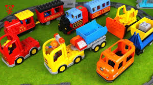 Zuge Fur Kinder Autos Lkw Bulldozer Bagger Eisenbahn Lego Duplo Sp Lego Duplo Lego Duplo Train Toy Trains For Kids