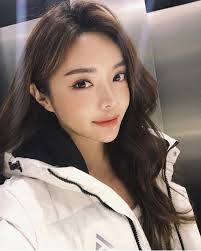 Natural Makeup With Winged Eyeliner Korean Natural Makeup Natural Makeup Perfect Makeup
