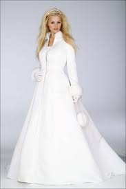 Winter Wedding Dresses With Jackets 16 Best Inspiration Winter Wedding Dress Wedding Dresses Elegant Winter Wedding