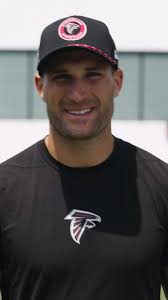 Check out my day with @Truist and the @NFL as we went #BeyondTheField with  some awesome kids from @boysgirlsclubsoflanier. We worked