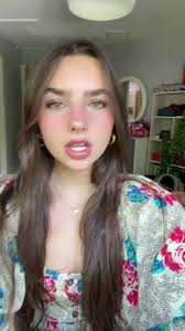 follow my new insta @oliviaisaacsonn i got hacked