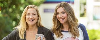 Anneler günü yaklaşırken birbirinde farklı kişiler ve kuşaklar, kendi hayatlarıyla ilgili değişik süreçlerden geçmektedir. Mother S Day Film 2016 Queermdb Neue Filme Mit Lesbischen Charakteren Im Kino Als Download Stream Dvd Bluray Oder Im Fernsehen Homophobie Im Film