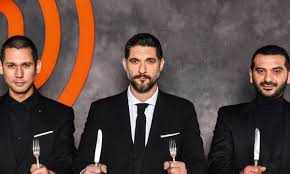 Στο χθεσινό επεισόδιο του masterchef 4, είδαμε να κερδίζει η μπλε ομάδα και να απολαμβάνει μια βόλτα σε εστιατόριο. Masterchef Spoiler 17 3 Ektakth Diarroh Soknews