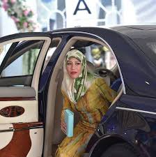 Who is the sultan of brunei on instagram? Graduan Undang Undang Miliki 2 Sarjana Atlet Polo Pesona Puteri Azemah Ni Matul Bolkiah Terserlah Nona