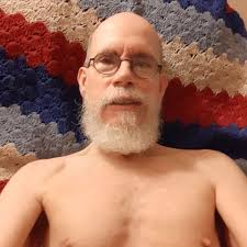 👍Kurt Cobain v ❤️Chris Cornell 👍 Kurt Cobain Nirvana's frontman, Kurt  Cobain brought grunge to the forefront with raw emotion, distorted riffs,  and vulnerable lyrics. His music captured a generation's disillusionment  while