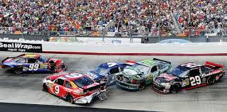 Carl Edwards Driver Of The 99 Cheez It Ford Kasey Kahne Driver Of The 5 Farmers Insurance Chevrolet Marcos Am Bristol Motor Speedway Nascar Nascar Racing