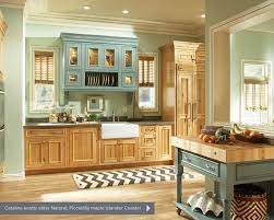 Laurel bay full overlay door, islander coastal collection painted finish. Medallion Cabinetry Difference