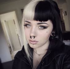 Half Black And Half White Black White Hair Hair Pictures Split Hair