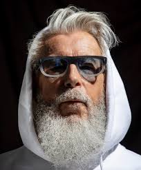 Ben Akkerman: De jongen van 80 die het op zijn eigen manier doet.