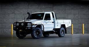 The headlights utilize led elements for both the low and high beams, giving 2020 highlander hybrid fwd preliminary 36 city/35 hwy/36 combined mpg estimates determined by toyota. Video 2020 Toyota Land Cruiser Single Cab For Campers