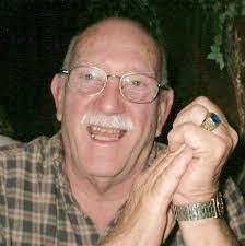 Robert Sweigert's Instagram, Twitter & Facebook